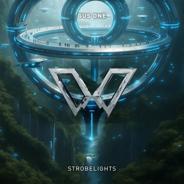 Gus One - Strobelights (Extended Mix)