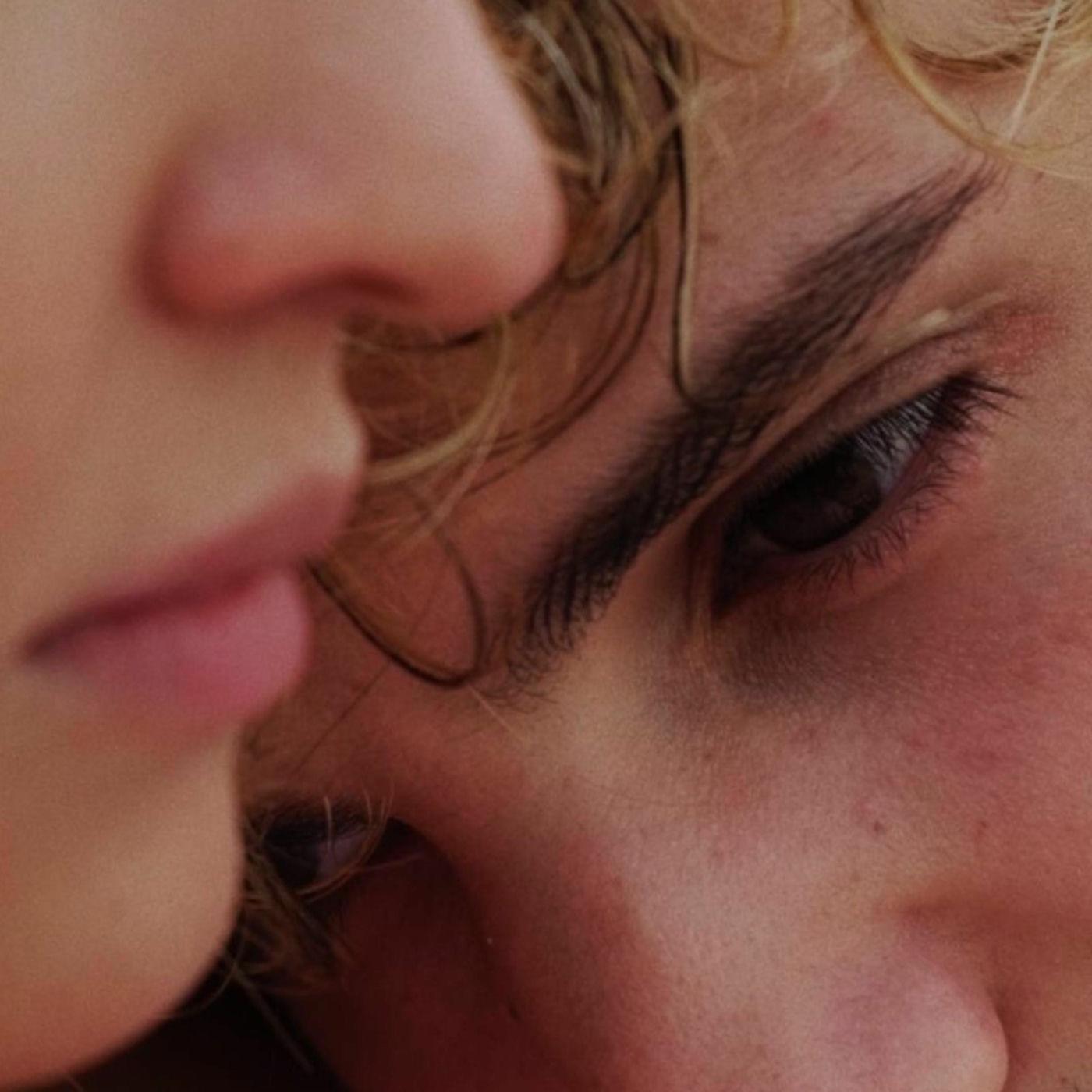 Amné - SOUS L'AVERSE