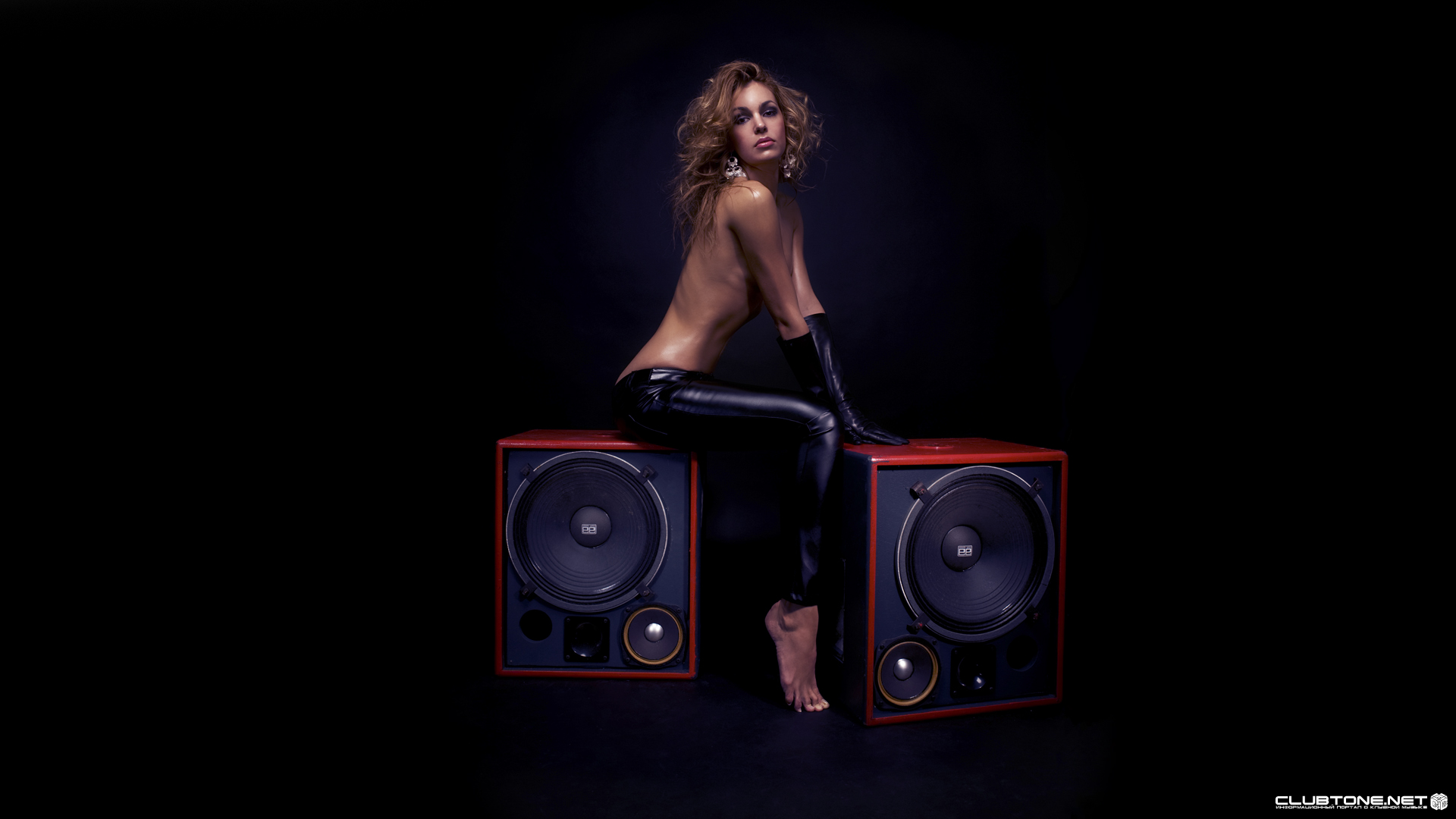 girl & big speaker 2  