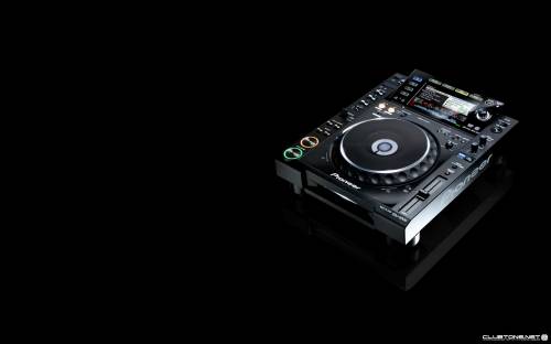 Pioneer CDJ-2000 предпросмотр