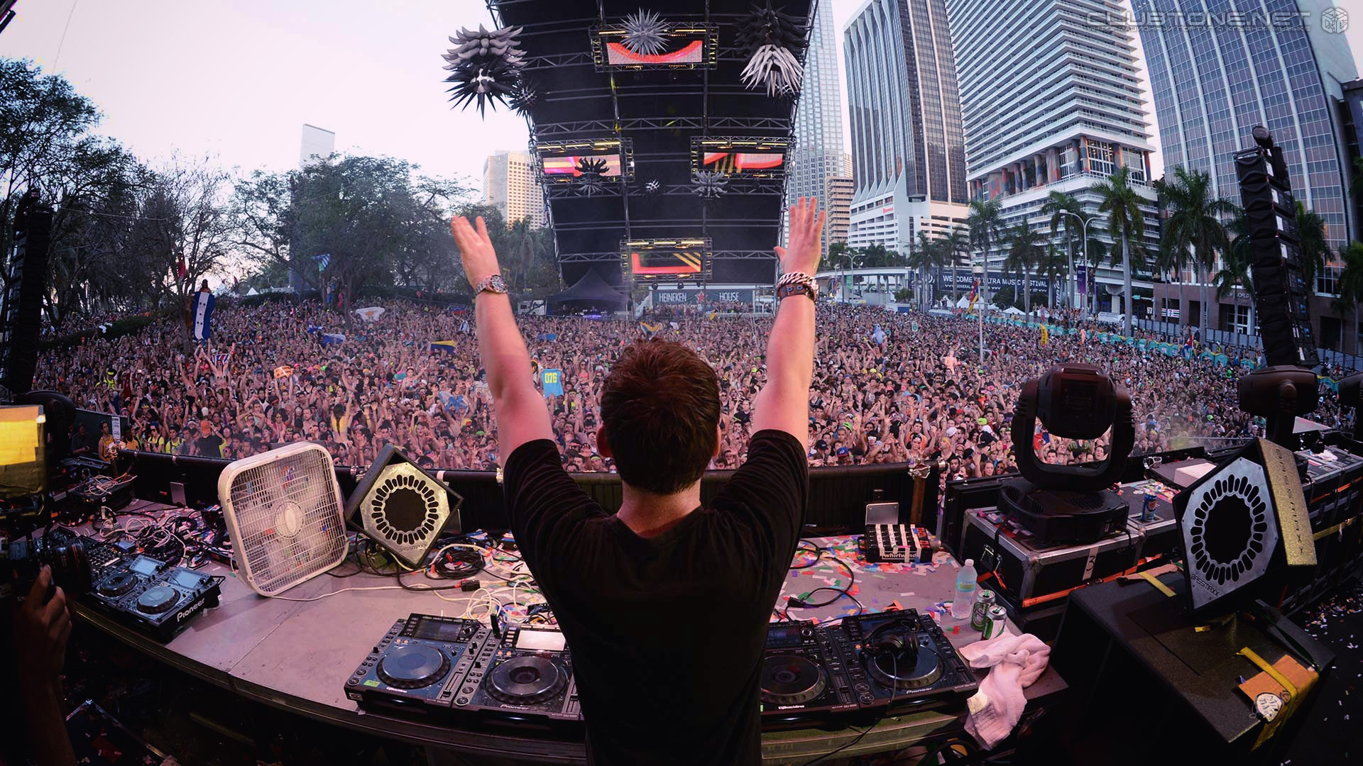 ultra music festival 2013 3  