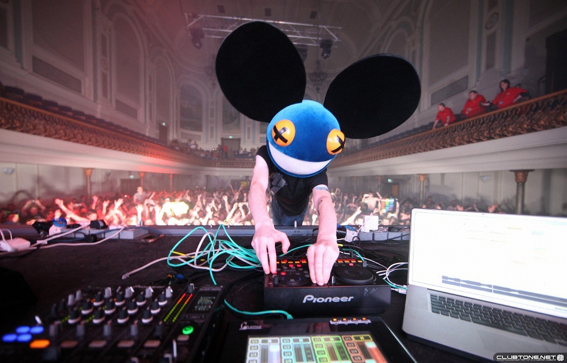 Deadmau5  